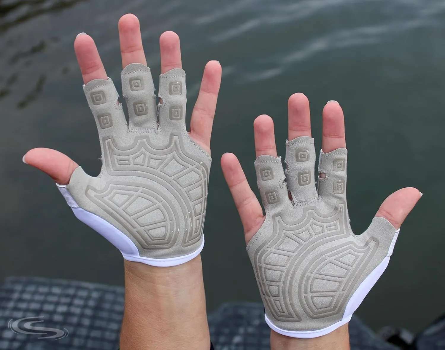 Scullers - Rowing Gloves for Sculling, Sweep Rowing, Indoor Rowing, Kayaking, Canoeing, SUP, Watersports - Lightweight, Breathable, Open Back, Snug Fit, Silicone Grip, Quick Drying